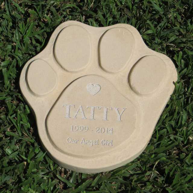 Resin Paw Print Paver